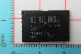 XCF32PVOG48C