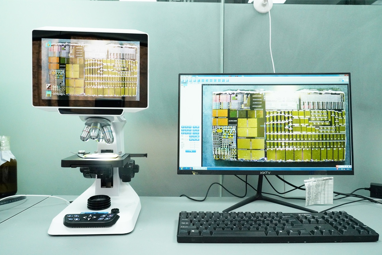 Metallographic Microscope